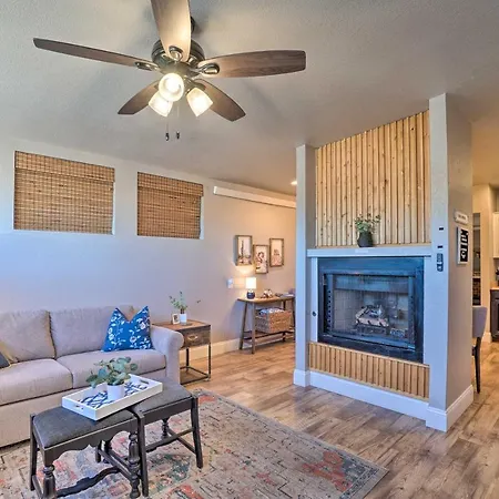 Luxe Route 66 Getaway With Aandc In Downtown Williams! Apartment Exterior photo