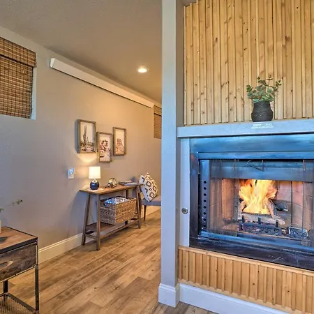 Luxe Route 66 Getaway With Aandc In Downtown Williams! Apartment Exterior photo