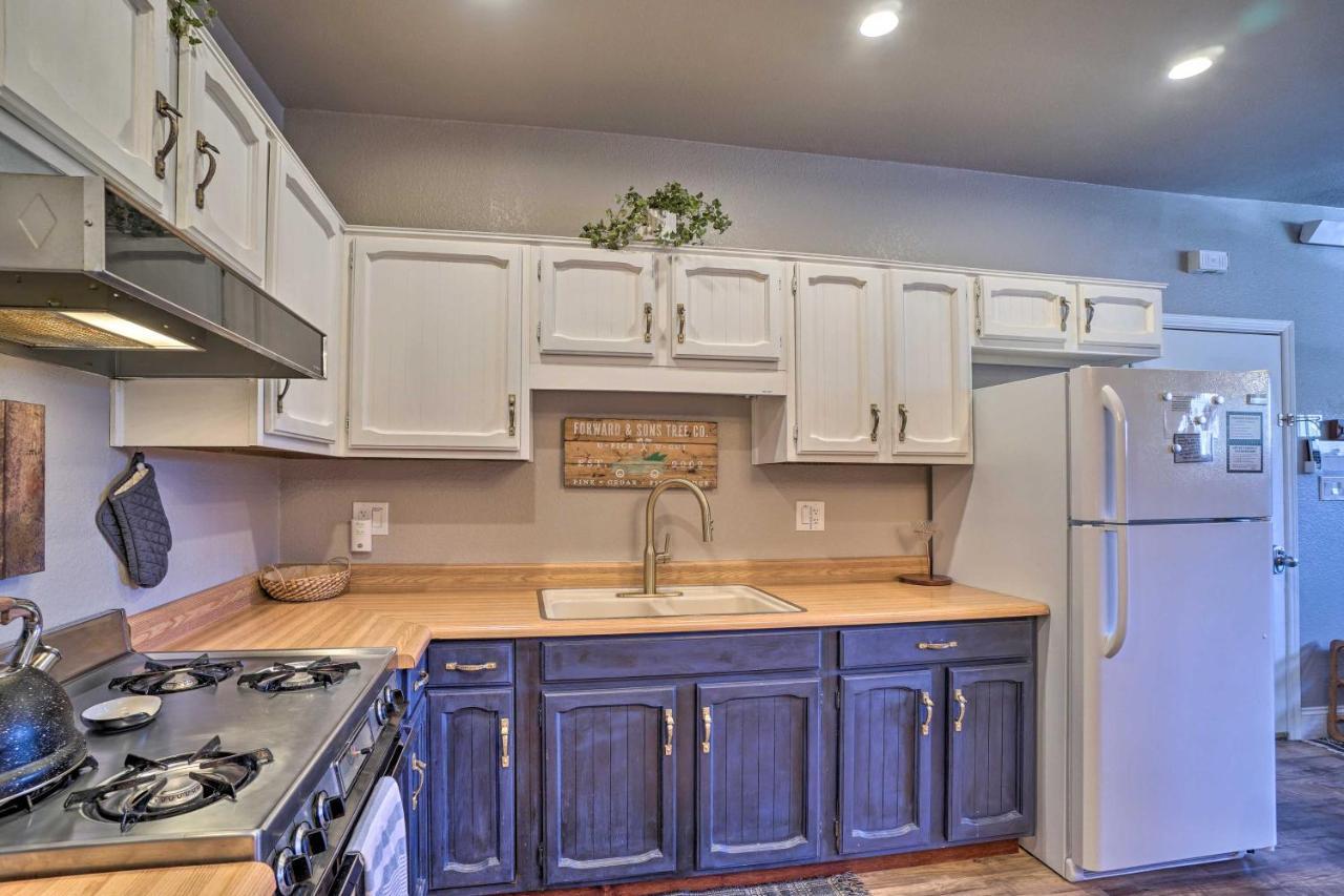 Luxe Route 66 Getaway With Aandc In Downtown Williams! Apartment